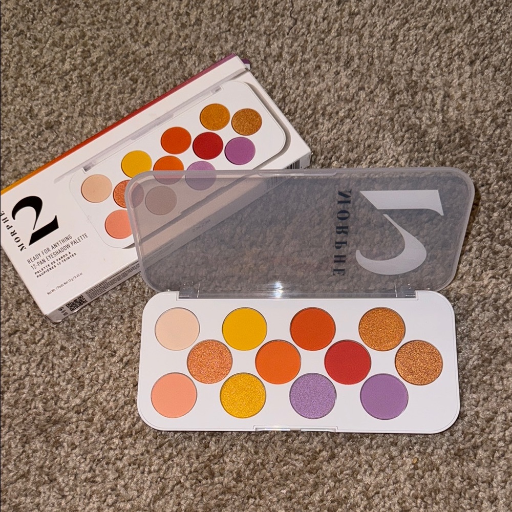 Morphe 2 Social Butterfly Eyeshadow Palette